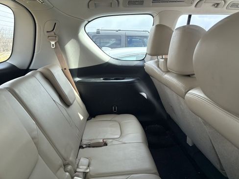 Used 2019 Nissan Armada SL w/ Premium Package image 13