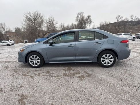 Used 2024 Toyota Corolla LE image 2