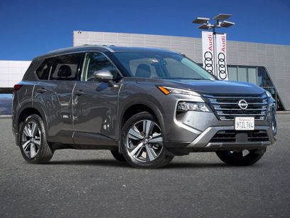 Used 2024 Nissan Rogue SL