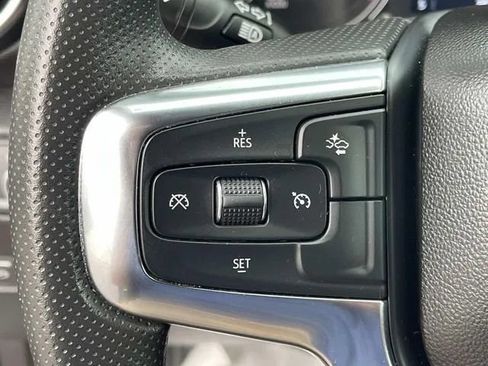 Used 2025 Chevrolet Blazer LT FWD image 38