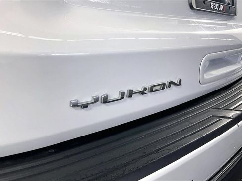 Certified 2022 GMC Yukon SLT w/ SLT Luxury Package RWD image 30