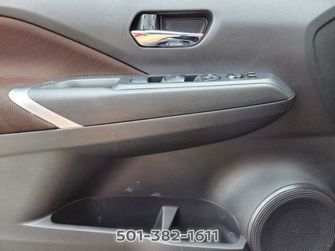 Certified 2021 Nissan Kicks SR FWD image 27