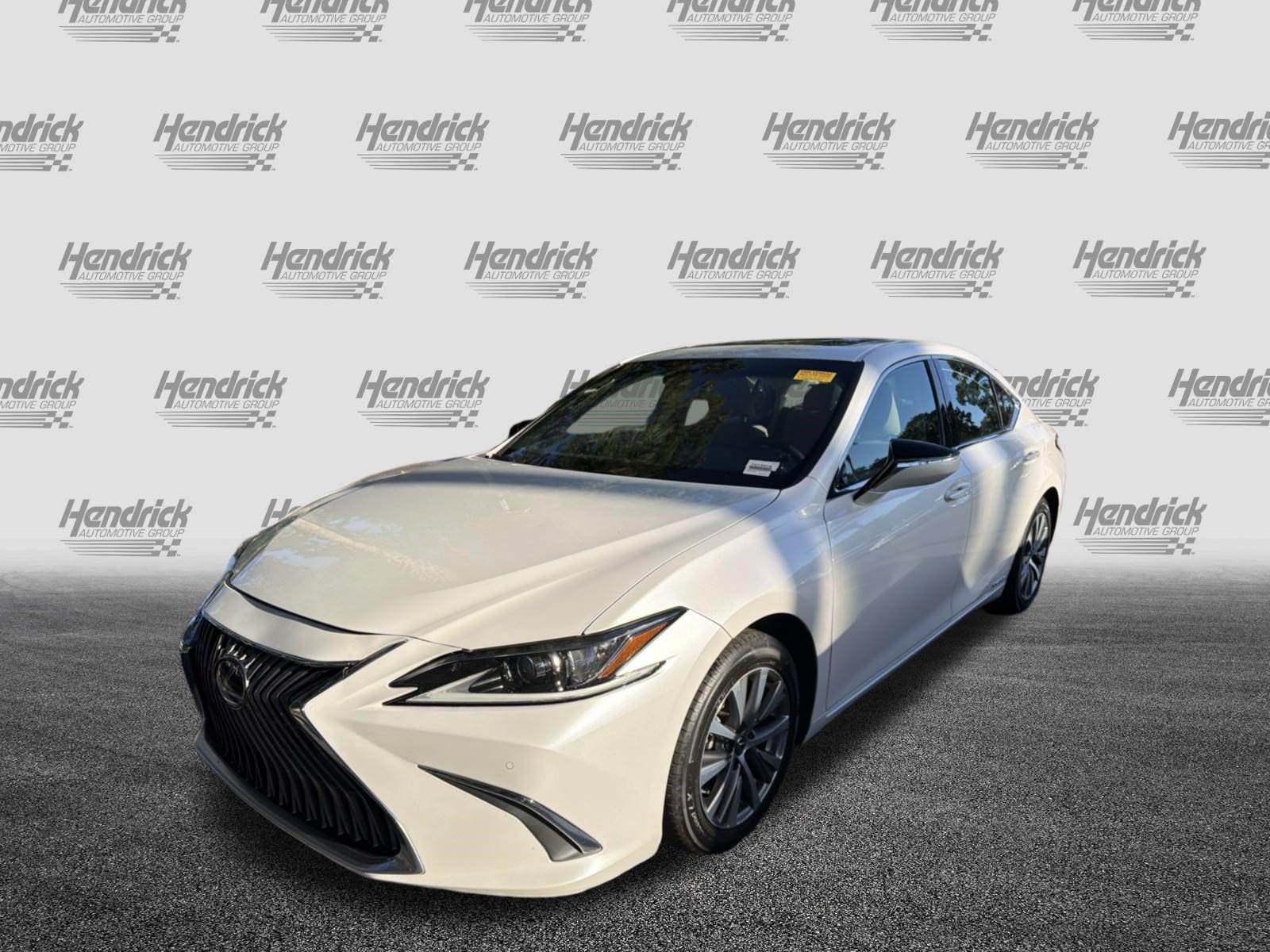 Certified 2020 Lexus ES 300h w/ Premium Package FWD image 5