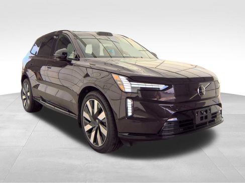 Used 2025 Volvo EX90 Ultra AWD/4WD image 5