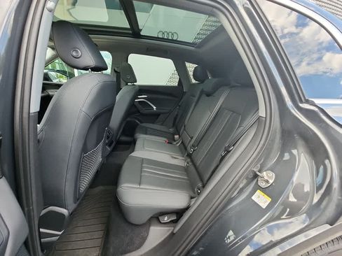Used 2025 Audi Q5 Premium w/ Convenience Package AWD/4WD image 9
