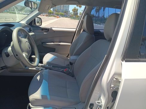 Used 2011 Subaru Forester 2.5X AWD/4WD image 11