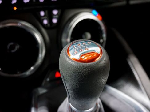 Used 2018 Chevrolet Camaro ZL1 image 23