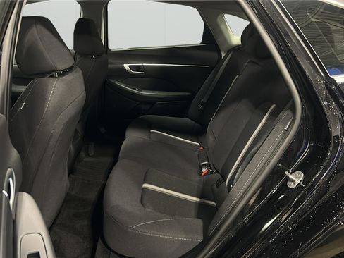 Used 2025 Hyundai Sonata SEL FWD image 11