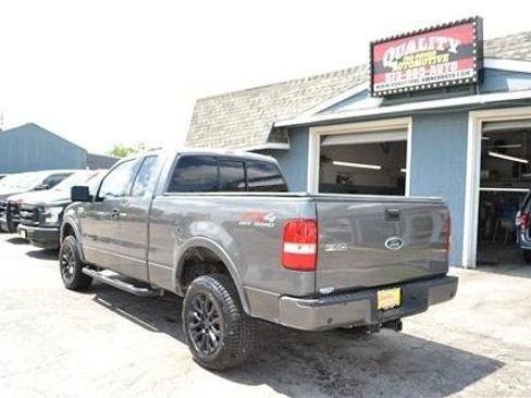 Used 2004 Ford F150 XLT AWD/4WD image 8