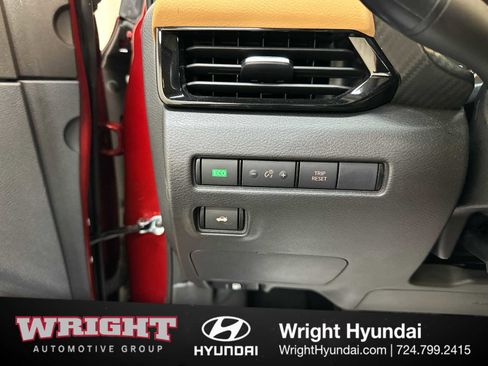 Used 2023 Nissan Sentra SV w/ SV Premium Package FWD image 23