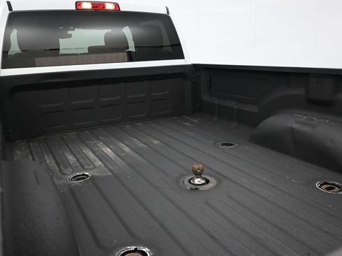 Used 2024 RAM 3500 Big Horn image 31
