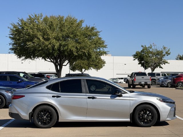 Used 2026 Toyota Camry LE w/ Convenience Package FWD image 3