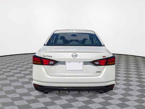 New 2025 Nissan Altima 2.5 SR w/ SR Premium Package image 4