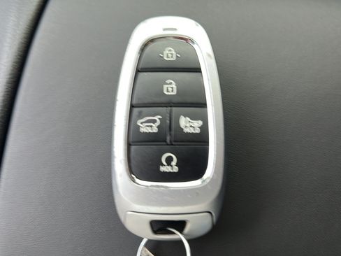 Certified 2022 Hyundai Santa Fe XRT FWD image 9