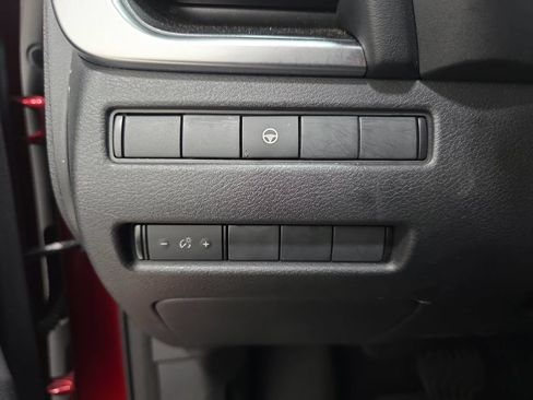 Used 2022 Nissan Rogue SV AWD/4WD image 21