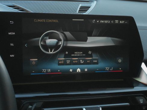 Certified 2026 BMW X2 xDrive28i AWD/4WD image 25