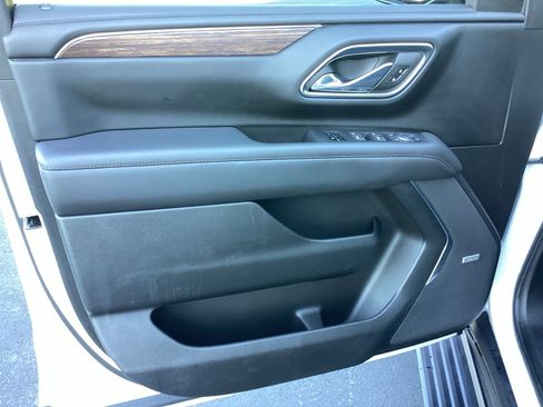 Used 2023 Chevrolet Tahoe High Country w/ Premium Package image 25