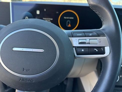 Certified 2025 Hyundai Tucson SEL image 40