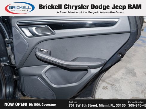 Used 2024 Porsche Macan image 14