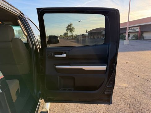 Used 2014 Toyota Tundra SR5 image 18