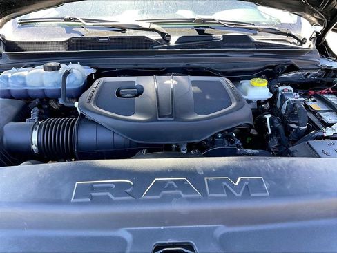 Used 2025 RAM 1500 Big Horn AWD/4WD image 29