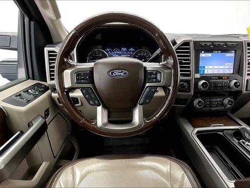 Used 2019 Ford F250 Limited image 4