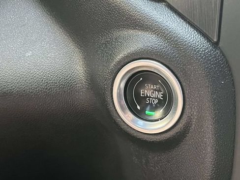 Used 2020 GMC Sierra 2500 AT4 w/ AT4 Premium Package AWD/4WD image 37