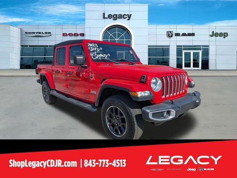 Used 2023 Jeep Gladiator Overland AWD/4WD image 1