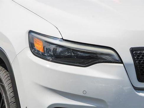 Used 2023 Jeep Cherokee Altitude Lux image 8