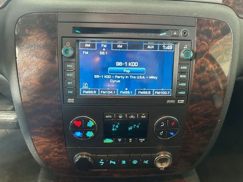 Used 2008 GMC Yukon XL Denali AWD/4WD image 21