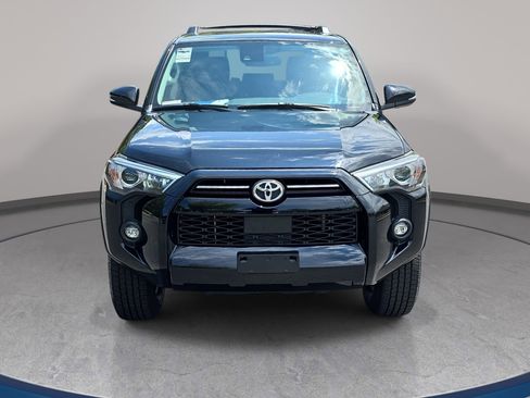 Used 2021 Toyota 4Runner SR5 Premium w/ Moonroof Package AWD/4WD image 2