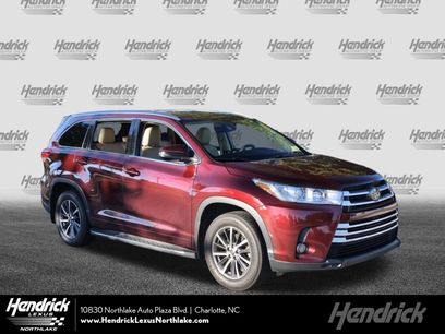 Used 2017 Toyota Highlander XLE
