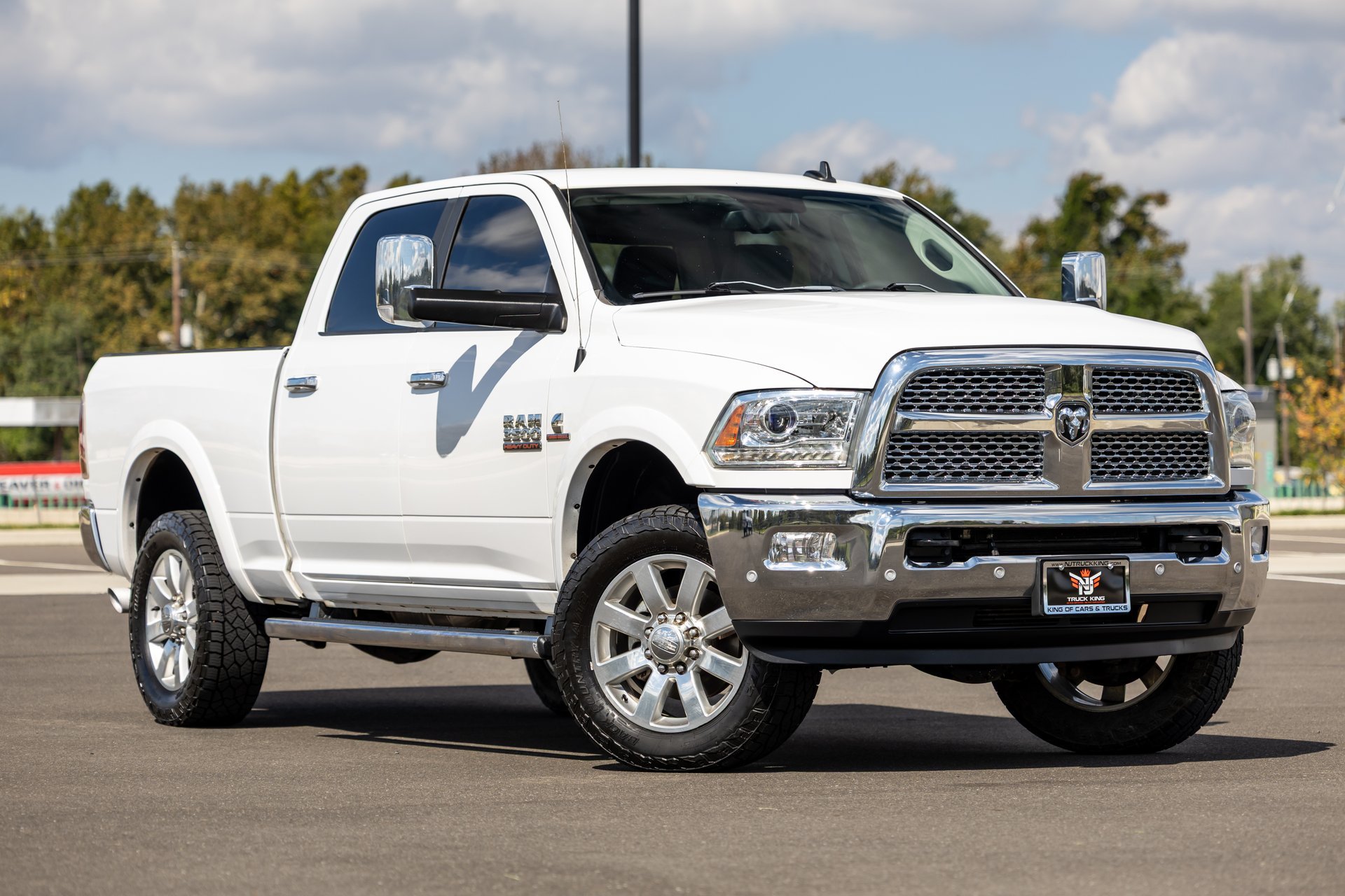 Used 2018 RAM 3500 Laramie w/ Cold Weather Group AWD/4WD image 1