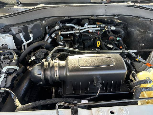 Certified 2022 Ford Explorer XLT RWD image 6