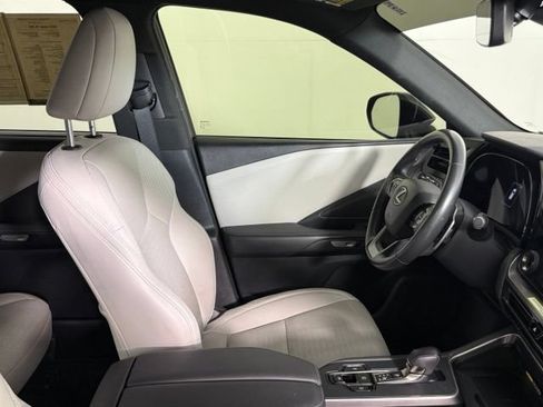 Used 2024 Lexus TX 350 FWD w/ Cold Weather Package image 34