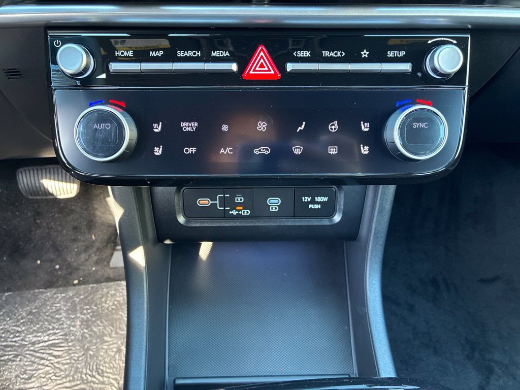 New 2026 Hyundai Tucson Limited w/ Tow & Go Package AWD/4WD image 35