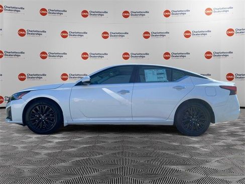 New 2025 Nissan Altima 2.5 SV w/ SV Special Edition Package image 2