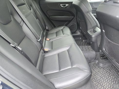 Used 2023 Volvo XC60 B5 Core w/ Climate Package AWD/4WD image 20
