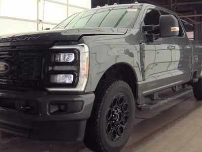 Used 2025 Ford F350 XLT w/ Black Appearance Package