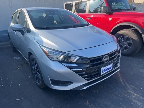 Used 2024 Nissan Versa SV w/ Trunk Package image 2