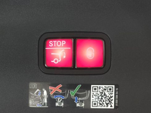 Used 2026 Mercedes-Benz AMG GT 63 S image 32