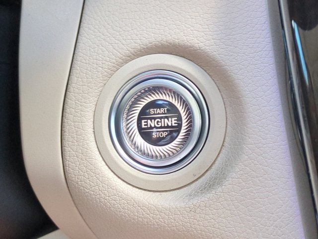 Used 2022 Mercedes-Benz GLC 300 image 26