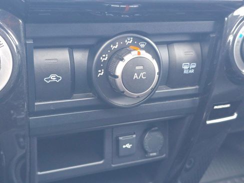 Used 2021 Toyota 4Runner TRD Off-Road Premium w/ Moonroof Package image 38