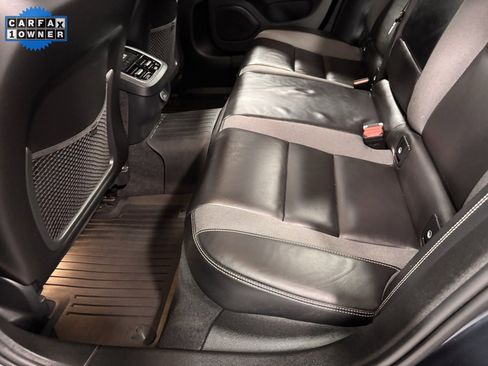 Used 2021 Volvo S60 T6 R-Design image 20