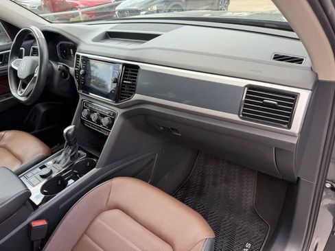 Used 2023 Volkswagen Atlas SEL Premium AWD/4WD image 29