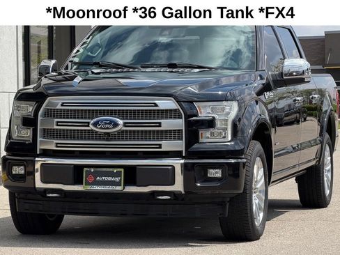 Used 2017 Ford F150 Platinum w/ Equipment Group 701A Luxury image 4