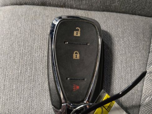 Used 2022 Chevrolet Equinox LT FWD image 32