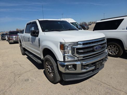 Used 2020 Ford F250 Lariat w/ Lariat Ultimate Package image 4