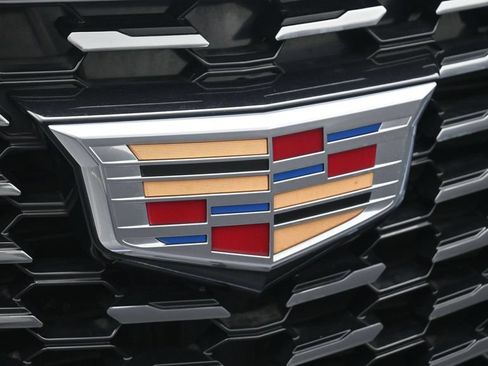 Certified 2024 Cadillac XT5 Luxury FWD image 19