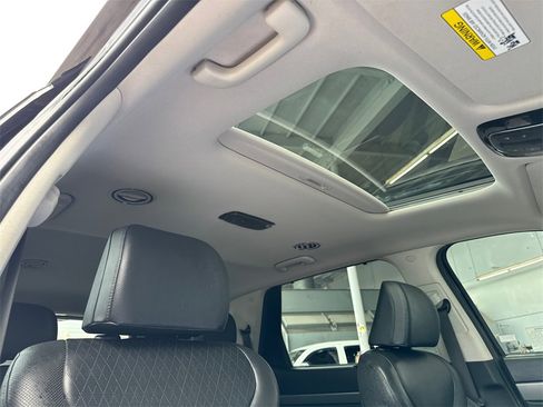 Used 2022 Hyundai Palisade SEL w/ Premium Package image 13